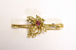 OLD CUT DIAMOND AND RUBY WINGED INSECT STOCK PIN BROOCH Length 3.8cm. Working safetypin clasp (