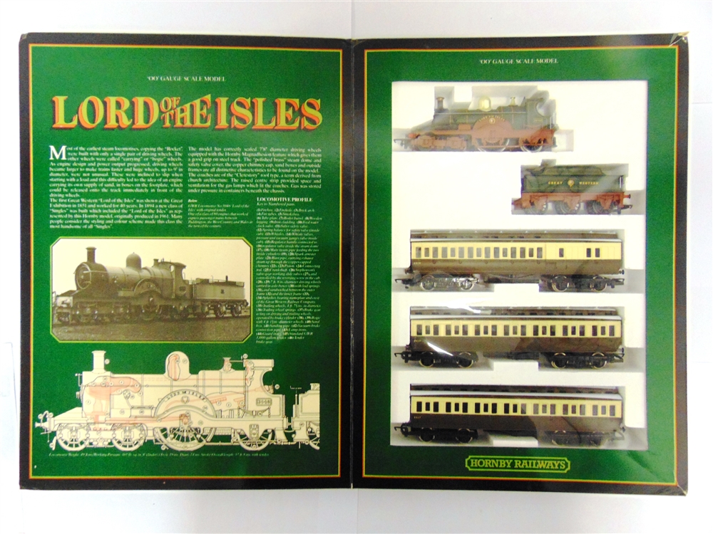 [OO GAUGE]. A HORNBY 'LORD OF THE ISLES' TRAIN PACK comprising a G.W.R. Class 3031 'Dean Single' 4- - Image 2 of 3