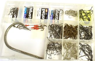 TRAY OF HOOKS