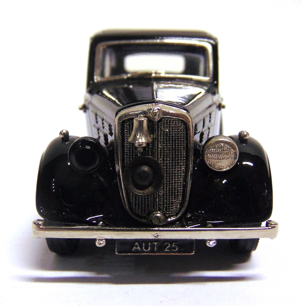 [WHITE METAL]. A BROOKLIN NO.IPV24, 1936 MORRIS TEN-FOUR 'SUNDERLAND' black, excellent condition, - Image 3 of 3