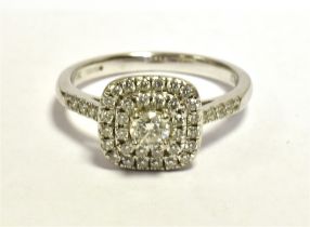 ILIANA 18K WHITE GOLD Diamond halo ring,Ring size O1/2, Weight 4.6g