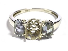 14KT WHITE GOLD GEM SET DRESS RING A/F Weight 3.2g