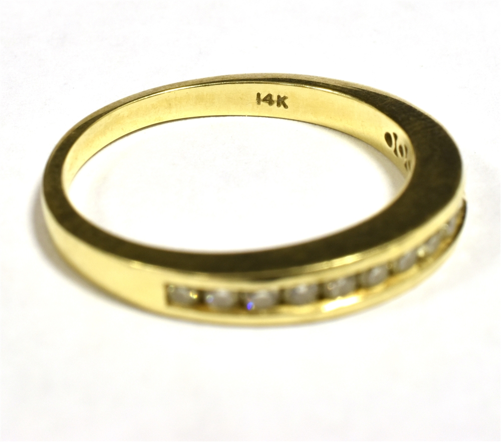 14KT GOLD DIAMOND HALF ETERNITY BAND Ring size O 3/4, Weight 3g - Image 2 of 2