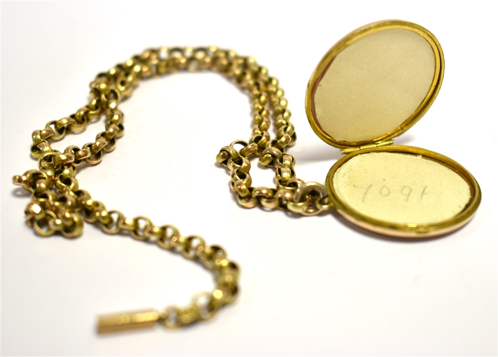 ANTIQUE 9CT GOLD CHAIN & LOCKET Belcher link chain, 44cm long, with chenier and bayonet clasp, 9ct
