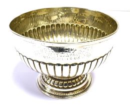 EDWARDIAN SILVER ROSE BOWL Stands 13cm tall, with gadrooned pedestal and bowl, engraved 'Essex Yacht
