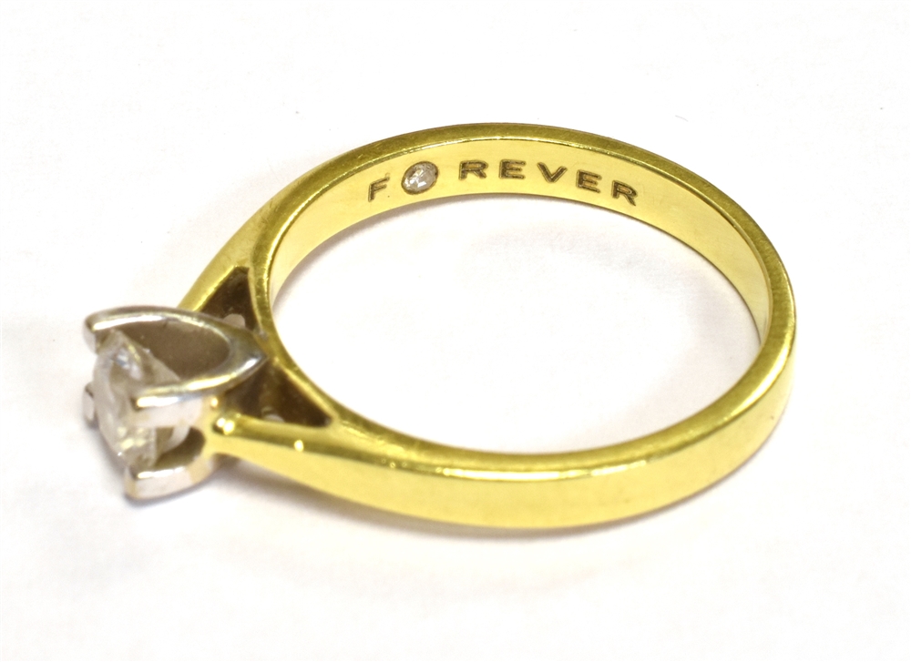 18CT GOLD FOREVER DIAMOND SOLITAIRE Round brilliant cut diamond with 'Forever' diamond - Image 5 of 8