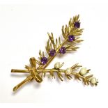 VINTAGE 9CT GOLD FOLIATE SPRAY BROOCH 6.3cm long, one spray embellished with 4.0mm round