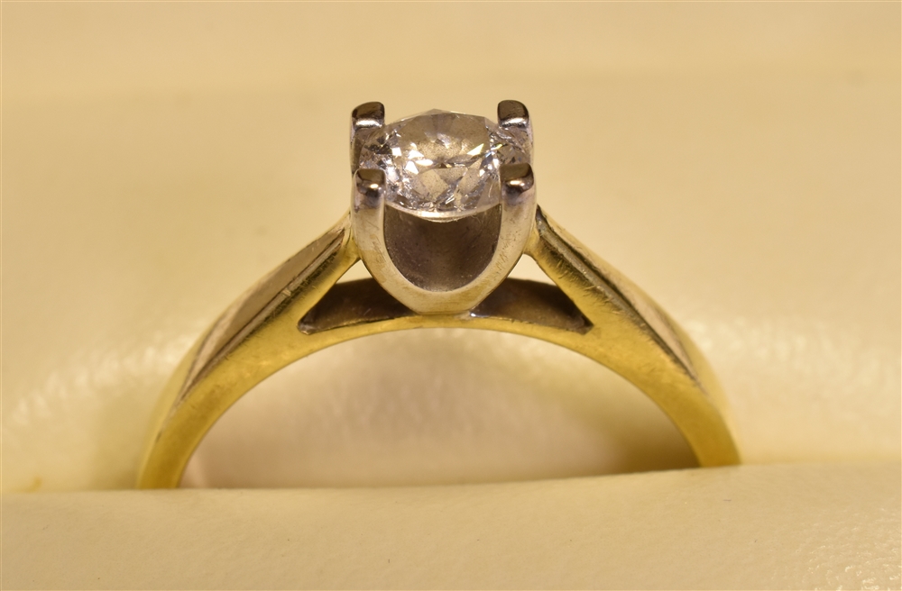 18CT GOLD FOREVER DIAMOND SOLITAIRE Round brilliant cut diamond with 'Forever' diamond - Image 8 of 8