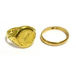 18CT GOLD GENTS RINGS Victorian monogrammed signet ring, size R 1/2, hallmarked 18 Birmingham