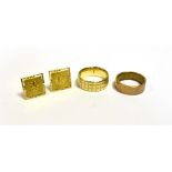 14CT GOLD CUFFLINKS & GOLD RINGS Cufflinks 15.3mm square with Asian symbol to centre on flick backs,