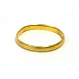 ANTIQUE 22CT GOLD BAND 2.1mm wide, plain gold band, hallmarked 22 Sheffield, ring size J. Weight 1.3