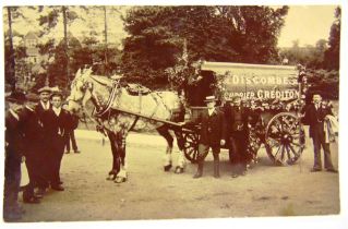 POSTCARDS - DEVON Approximately 380 cards, including real photographic views of a carnival float (