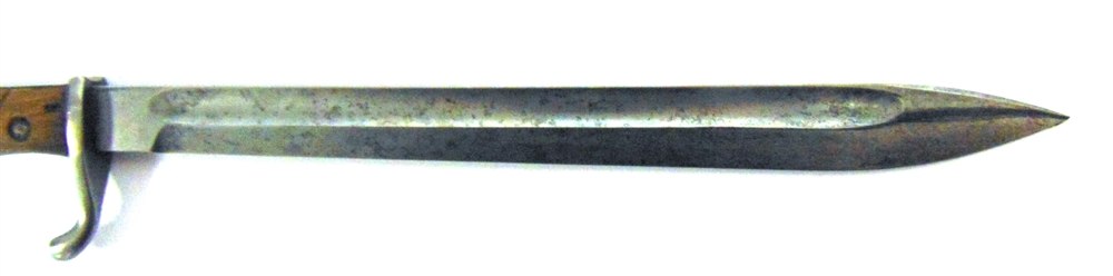 A GREAT WAR IMPERIAL GERMAN M1898/05 'BUTCHER BLADE' SWORD BAYONET the 37cm blade marked at the - Image 2 of 3