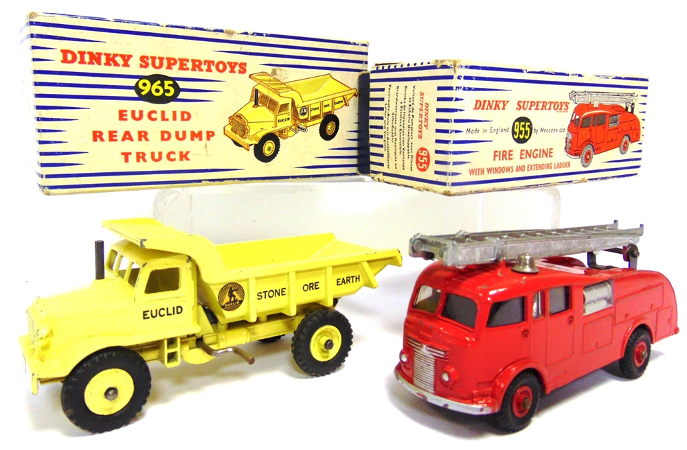 TWO DINKY DIECAST MODEL VEHICLES comprising a No.965, Euclid Rear Dump Truck, pale yellow with - Image 2 of 2