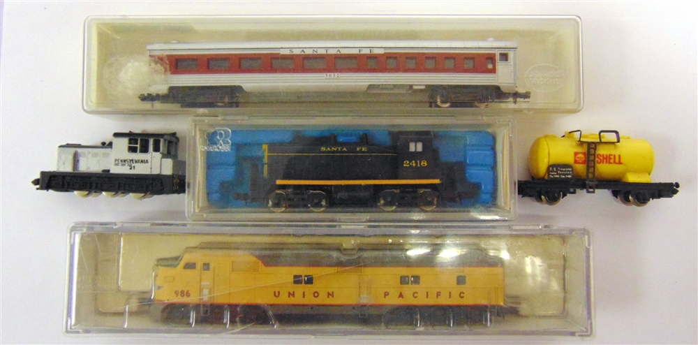 [N GAUGE]. A NORTH AMERICAN OUTLINE COLLECTION comprising a Life-Like Union Pacific co-co diesel