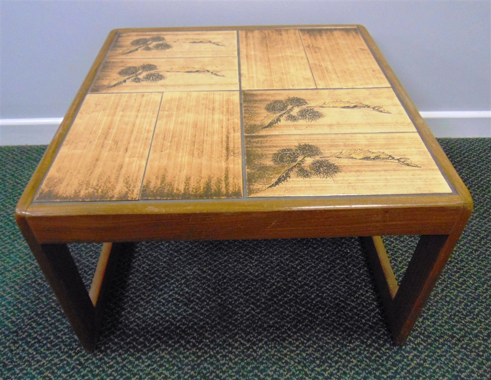 A KEITH EATWELL TILE TOP TEAK OCCASIONAL TABLE circa 1960s-70s, 40cm high, the top 65cm x 65cm. - Bild 3 aus 4