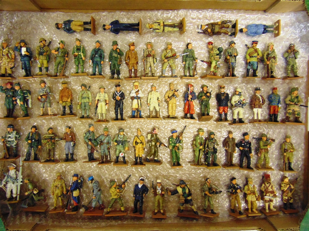 SIXTY-EIGHT ASSORTED DEL PRADO MODEL SOLDIERS including those of Second World War interest, variable