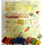 STAMPS - A GREAT BRITAIN COLLECTION mainly circa 1960s-70s definitive mint, including booklets, with