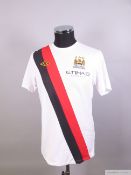 Stephen Ireland white, red and black No.7 Manchester City Short-sleeved shirt, Umbro, 40