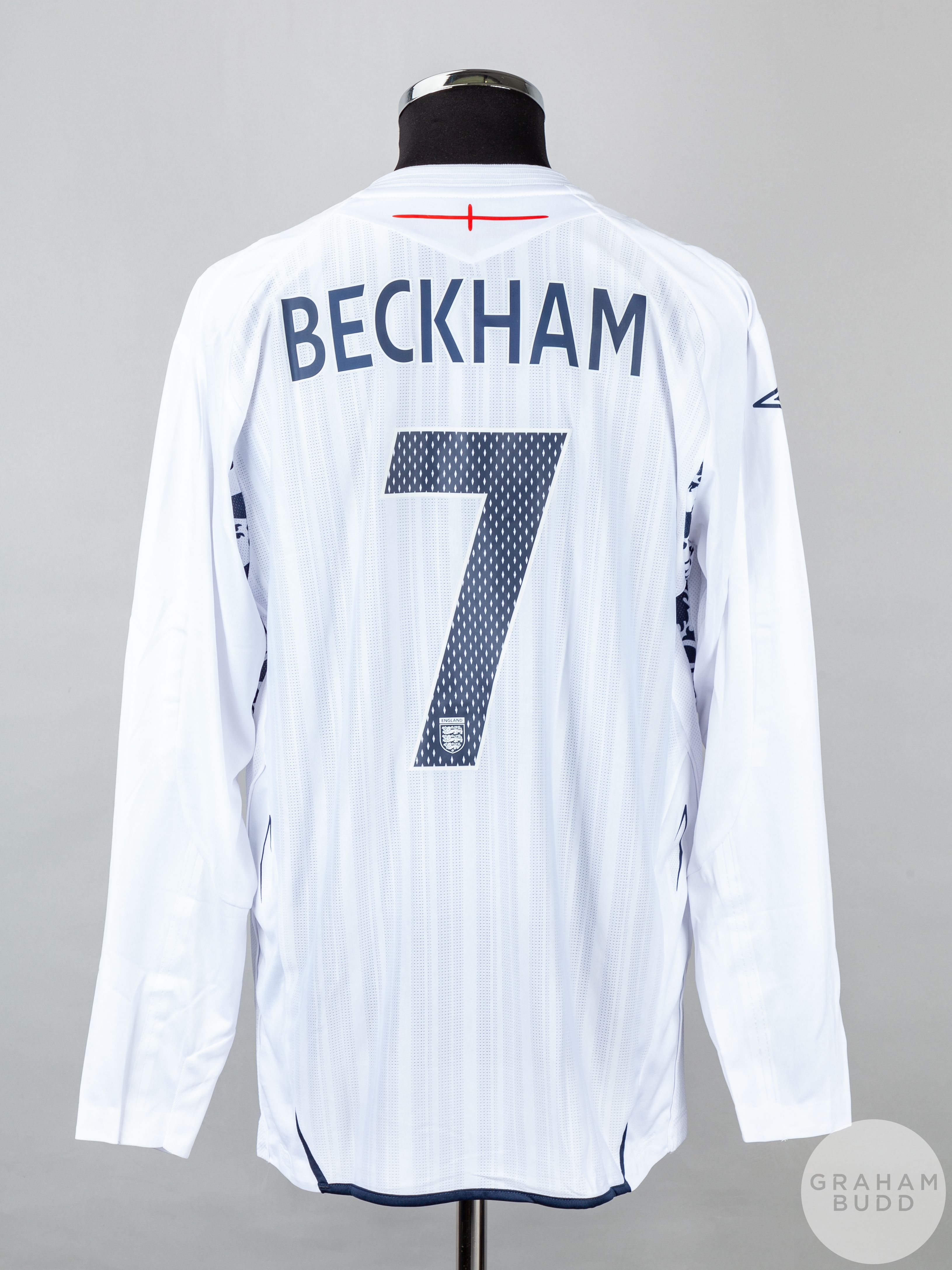 David Beckham white No.7 England match issued long-sleeve shirt - Image 2 of 5