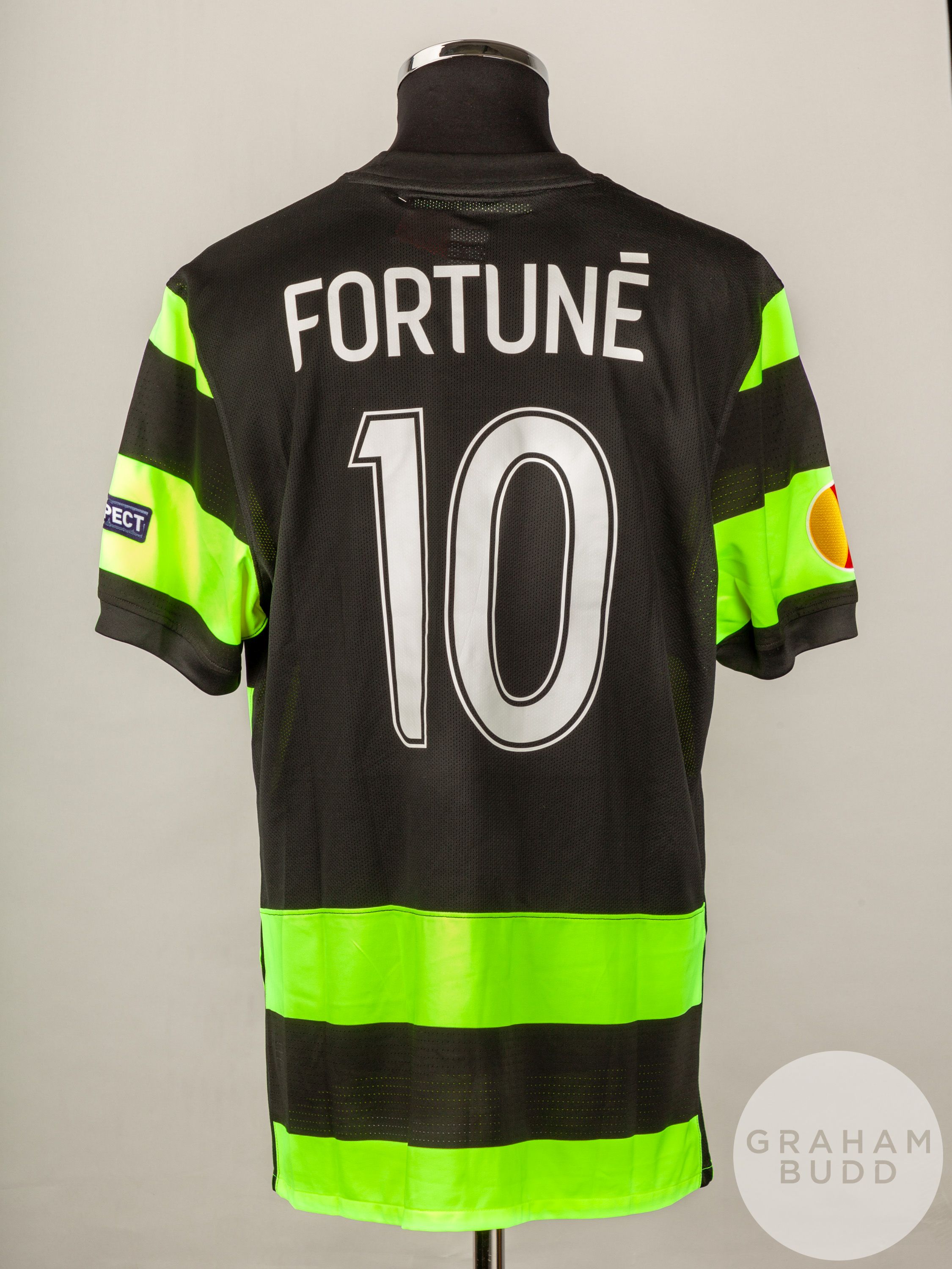 Mark Antoine Fortune green and black No.10 Celtic Europa League short-sleeved shirt - Image 2 of 4