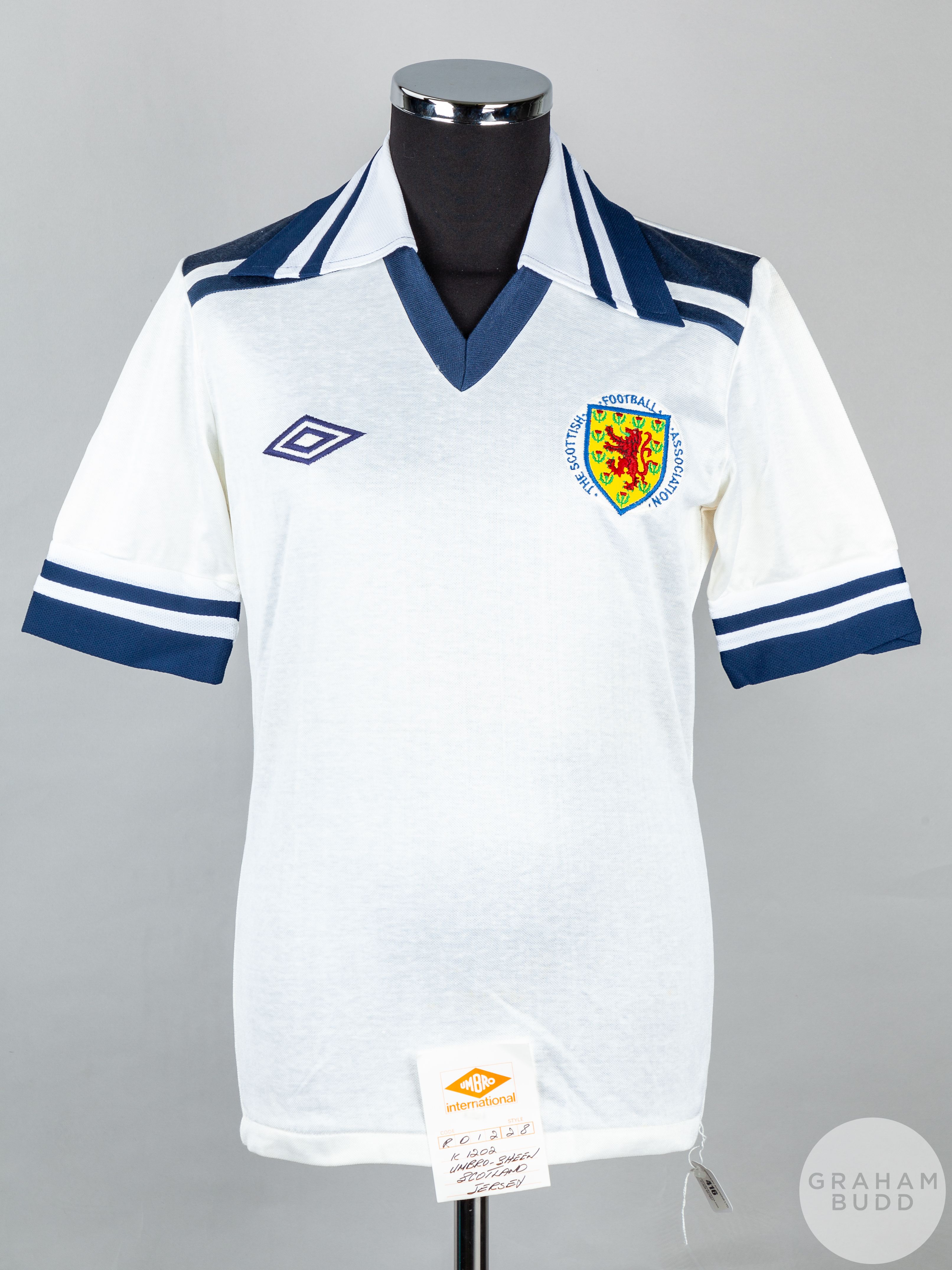 Rare white and blue Scotland International short-sleeved shirt
