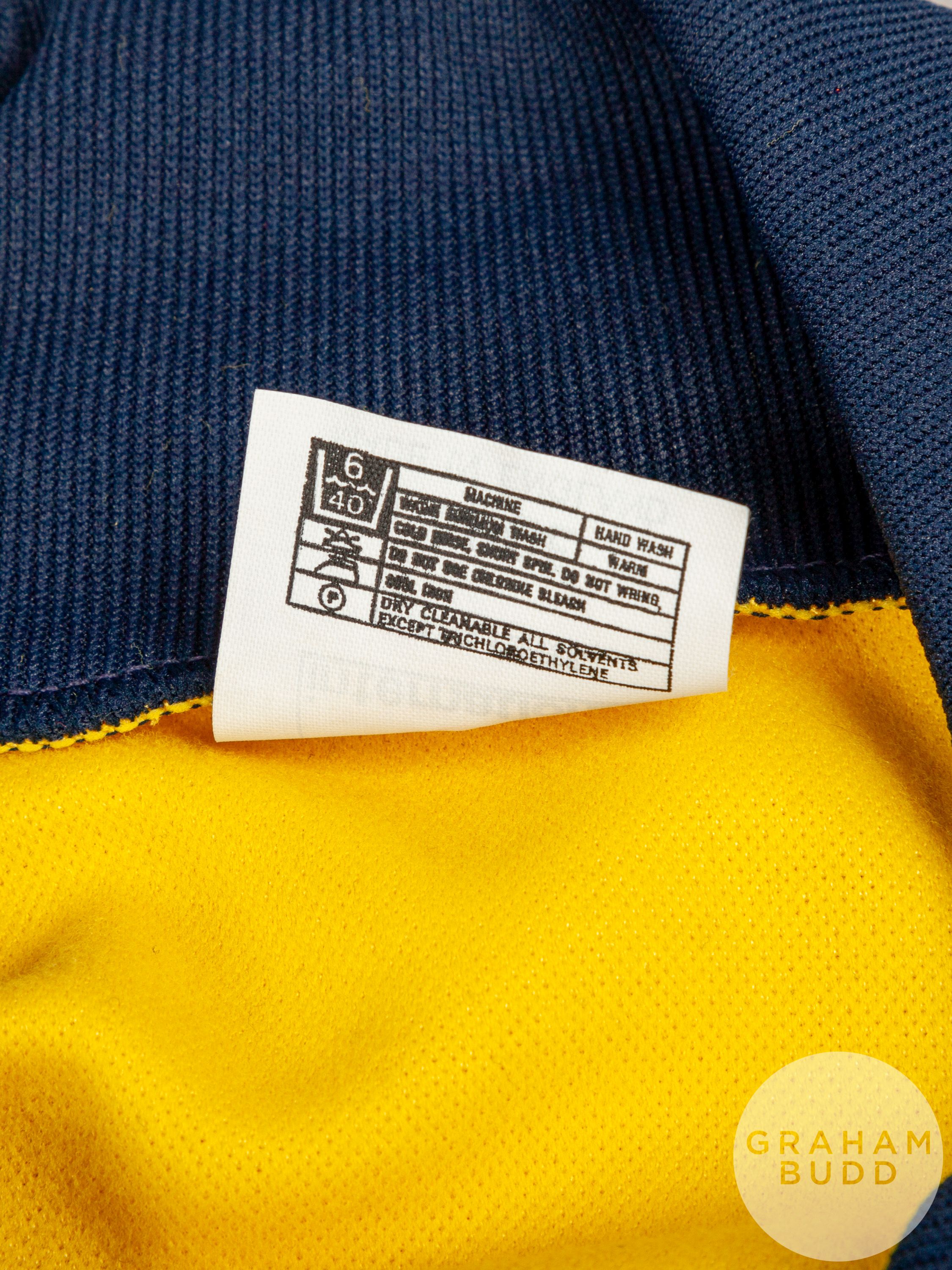 Yellow and blue official Scotland 1982 World Cup goalkeepers shirt, un-numbered - Image 5 of 5