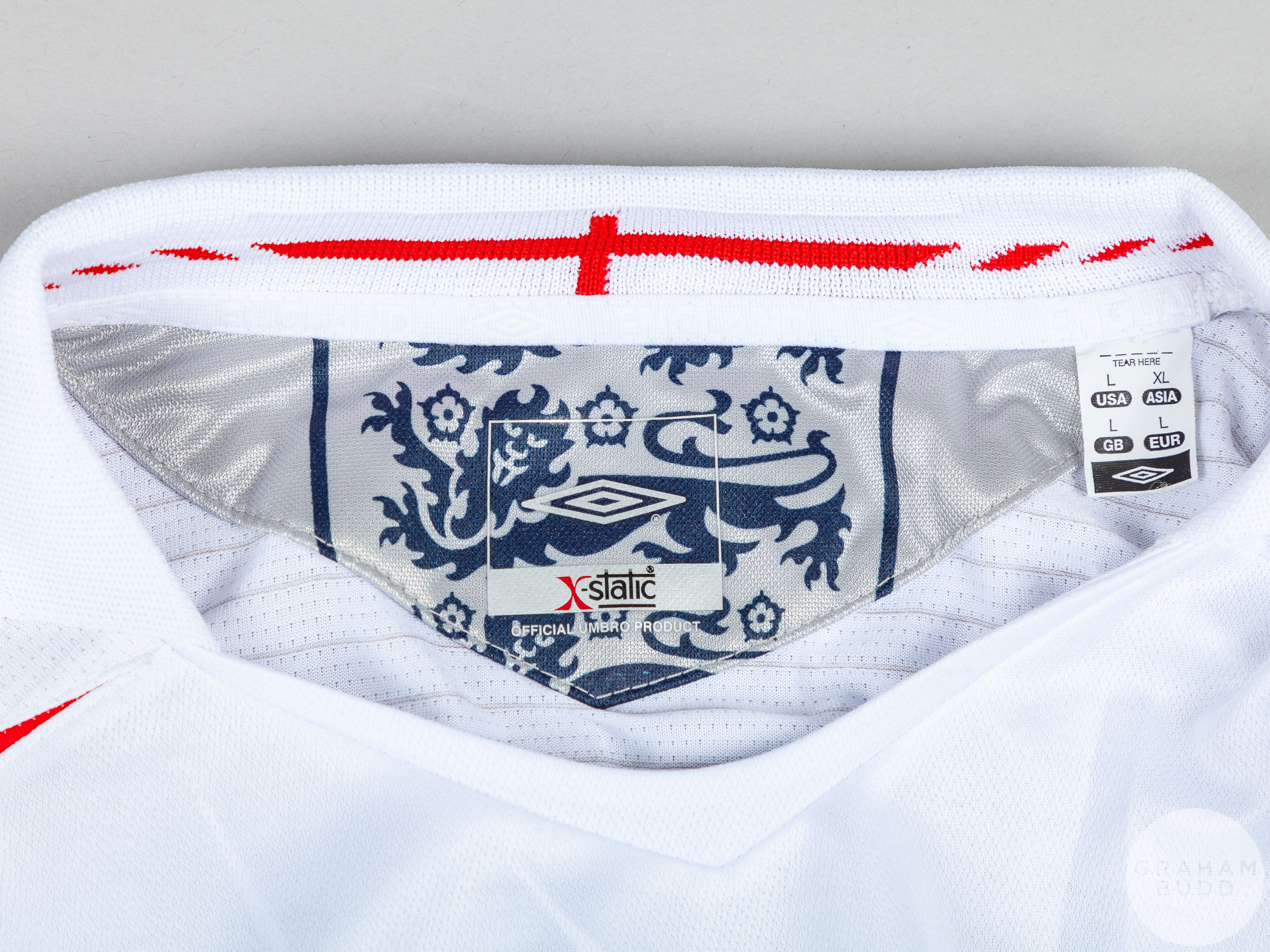 Wayne Rooney white No.9 England match issued long-sleeve shirt, 2006 - Image 4 of 5