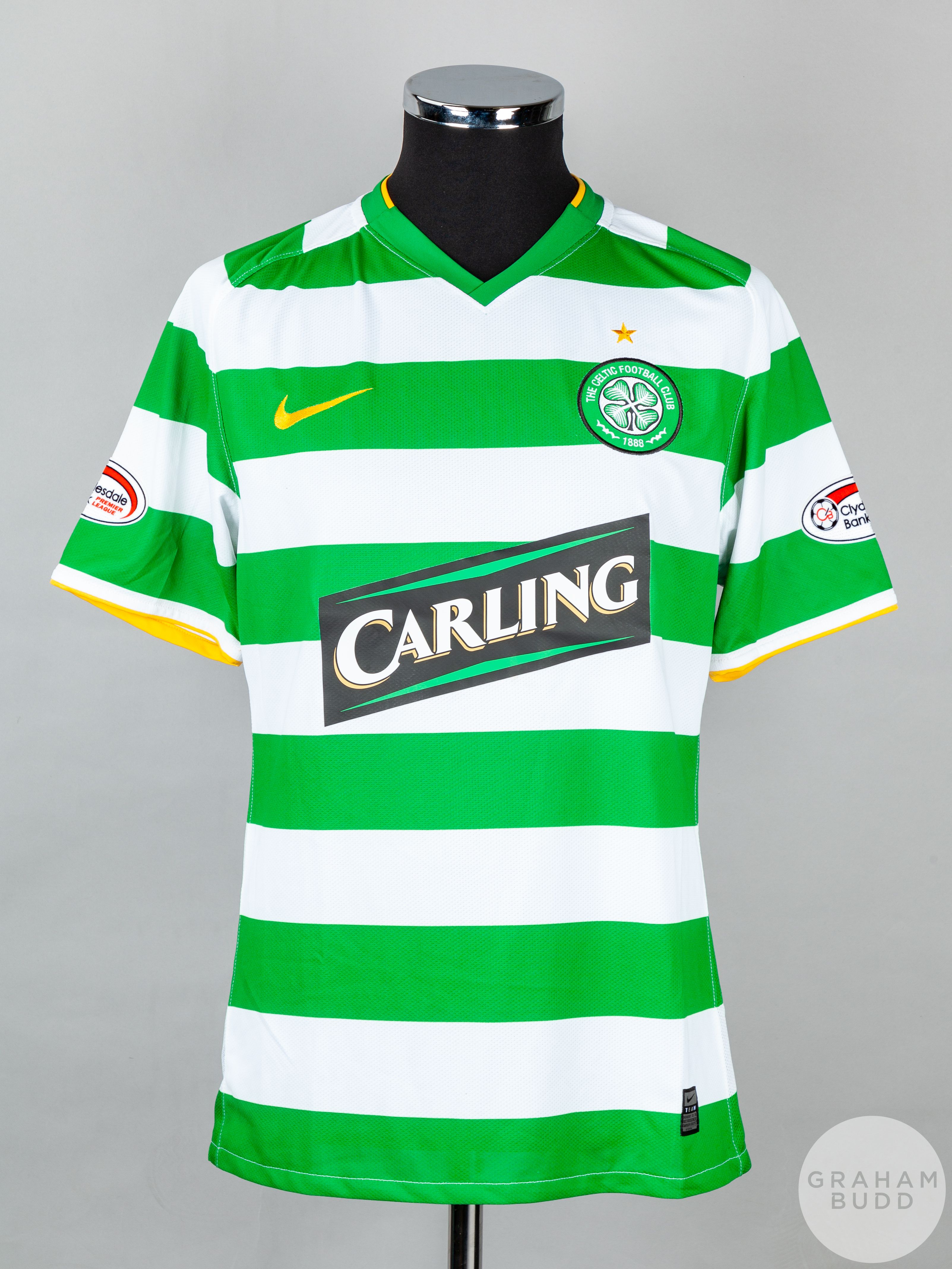 Robbie Keane green and white No.7 Celtic v. Aberdeen short-sleeved shirt