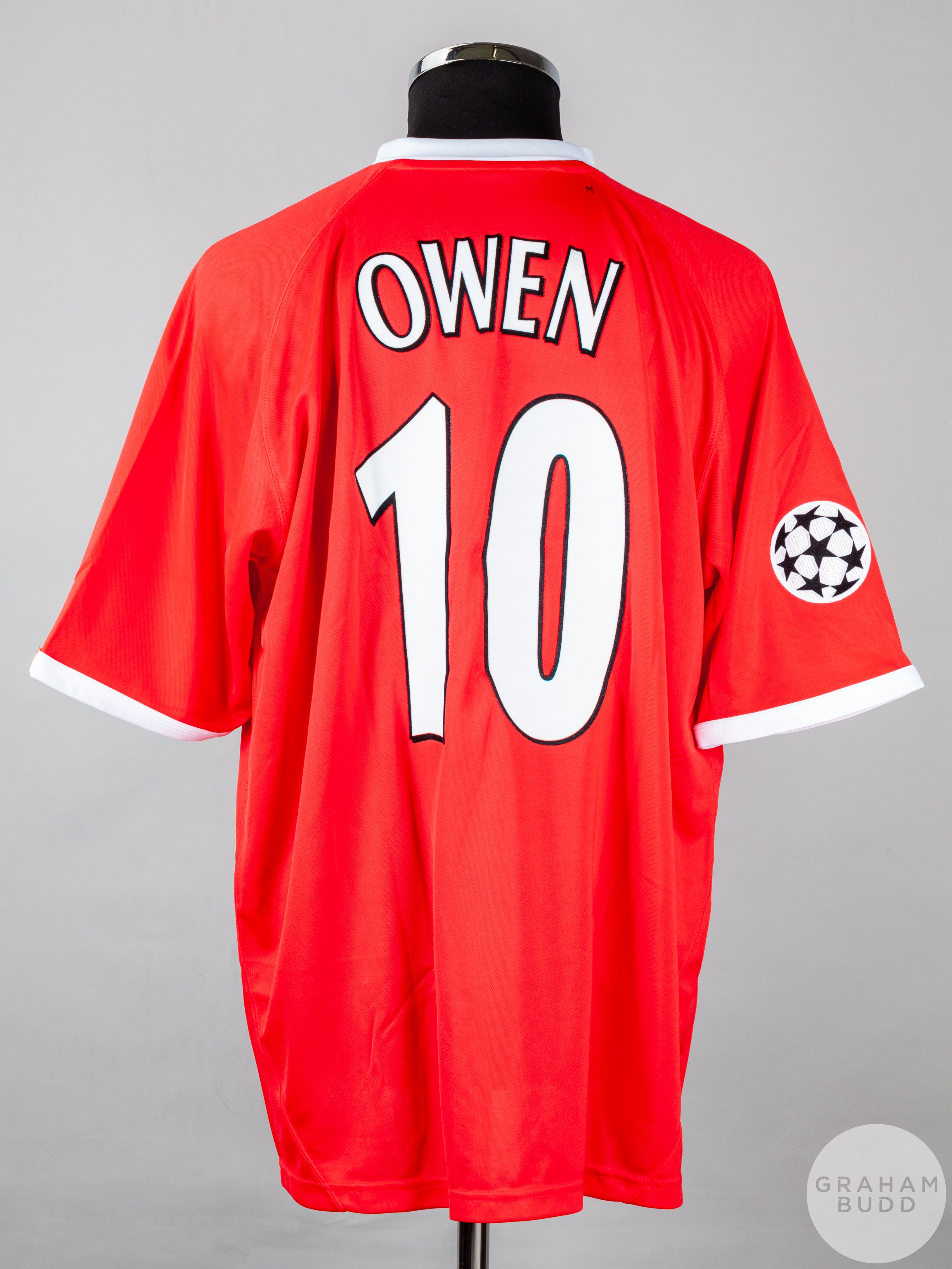 Michael Owen red and white No.10 Liverpool Champions League short-sleeved shirt - Image 2 of 5