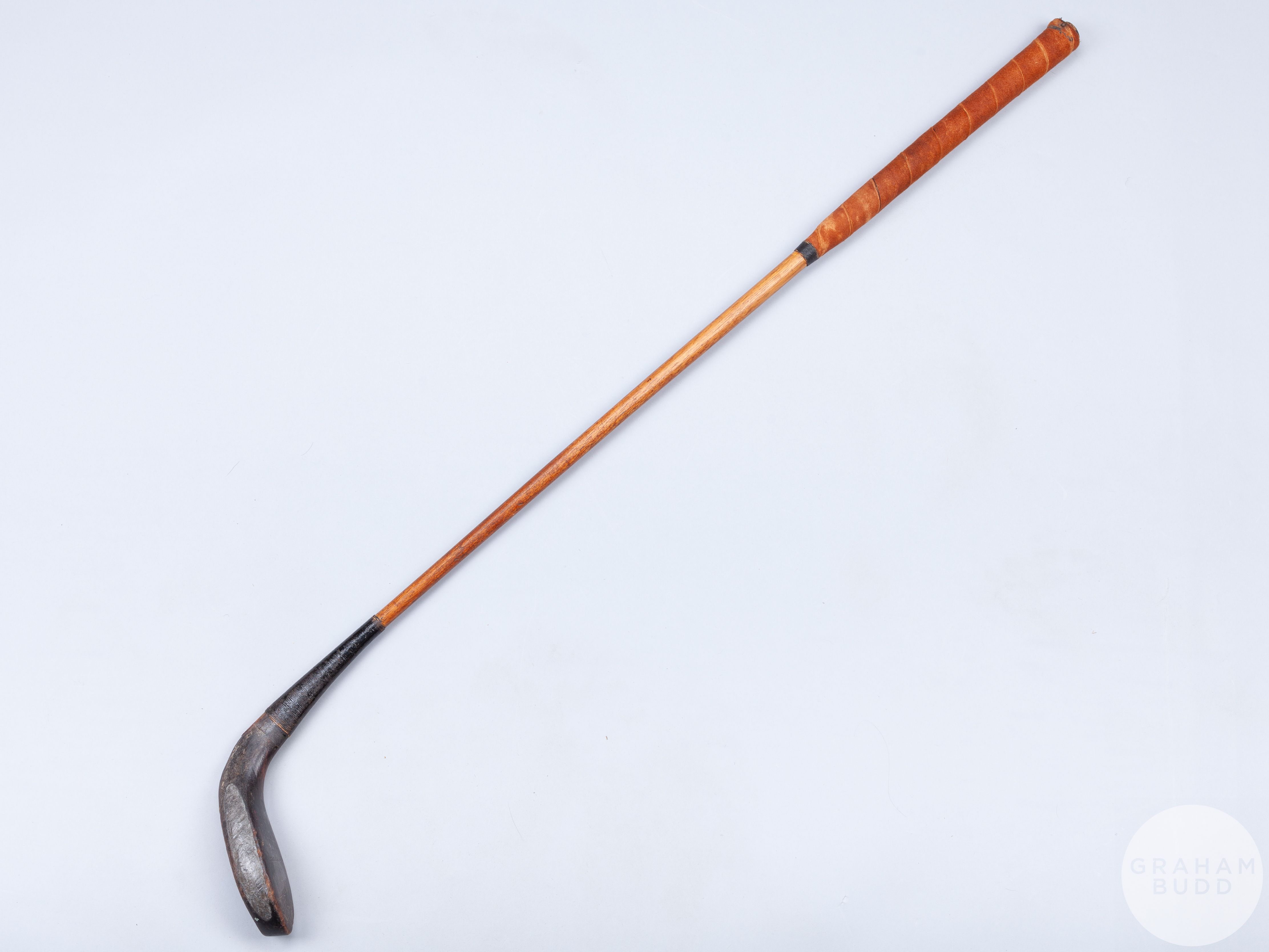 Long-nosed scared-head putter by Peter Paxton of Musselburgh - Image 2 of 4