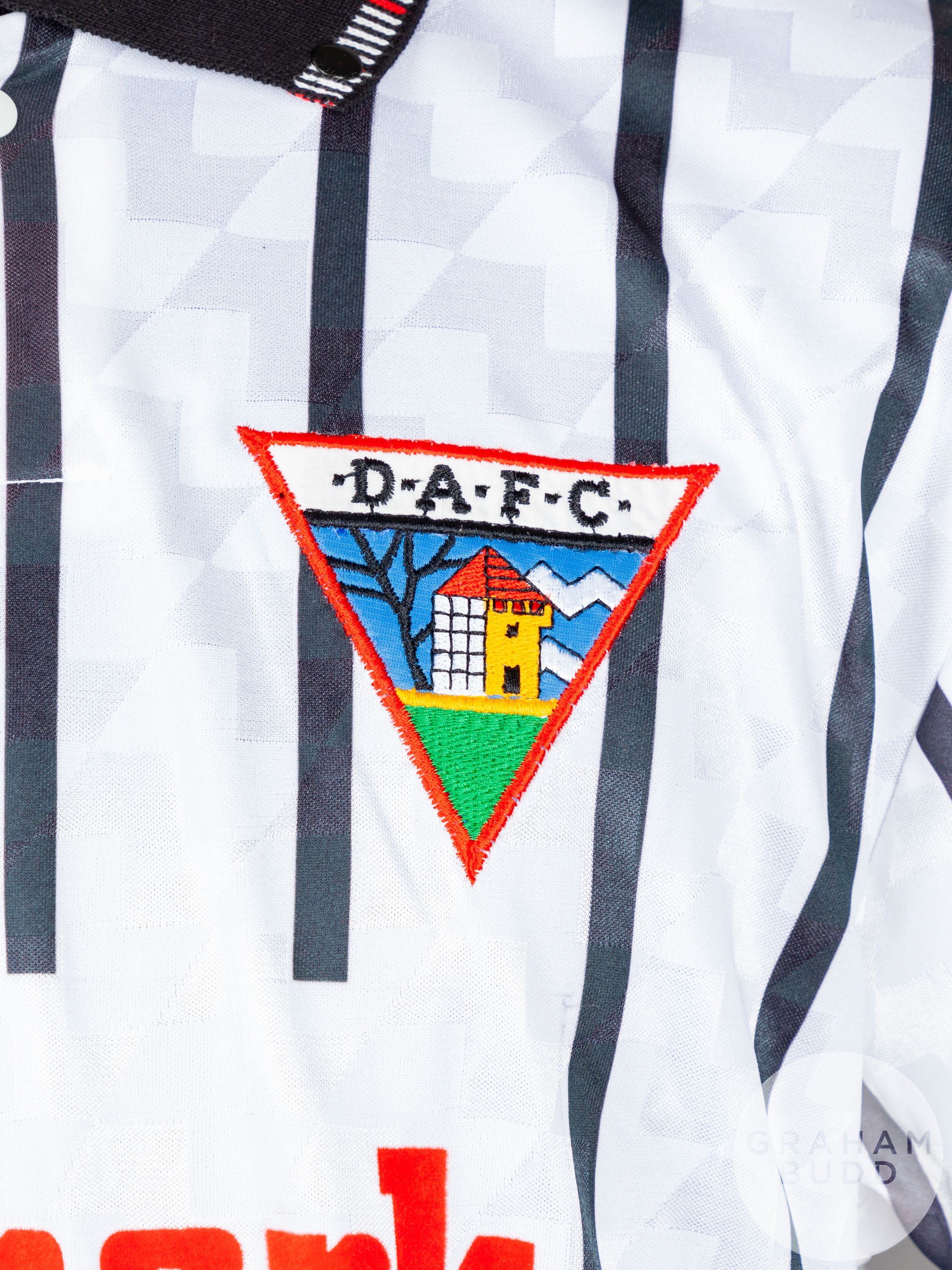 White and black No.13 Dunfermline Athletic short-sleeved shirt, - Image 3 of 5