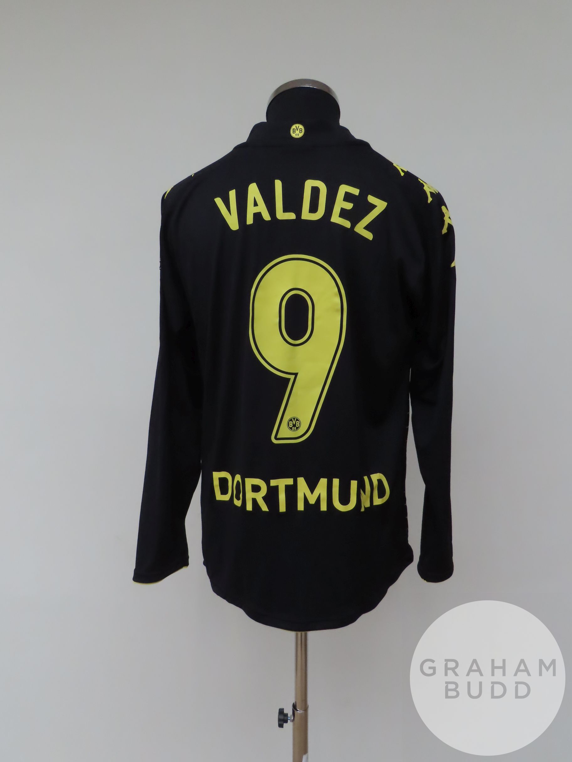Nelson Valdez black and yellow Borussia Dortmund no.9 away shirt, 2009-10, - Bild 2 aus 2