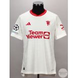 Kobbie Mainoo white Manchester United No.37 third choice shirt, season 2023-34,