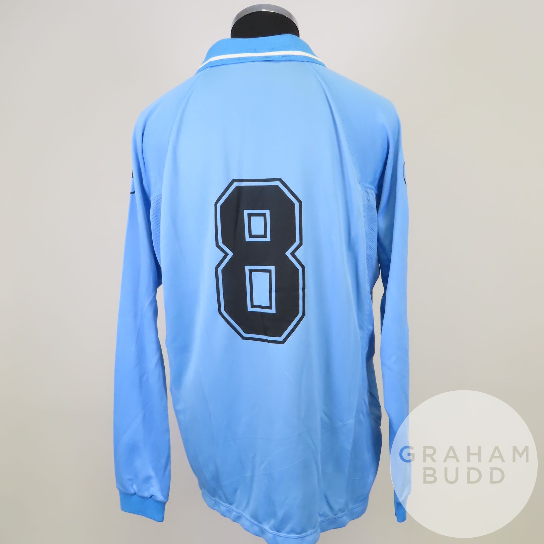 Sky blue No.8 Uruguay International match issued long-sleeved shirt, 2002 - Bild 2 aus 2