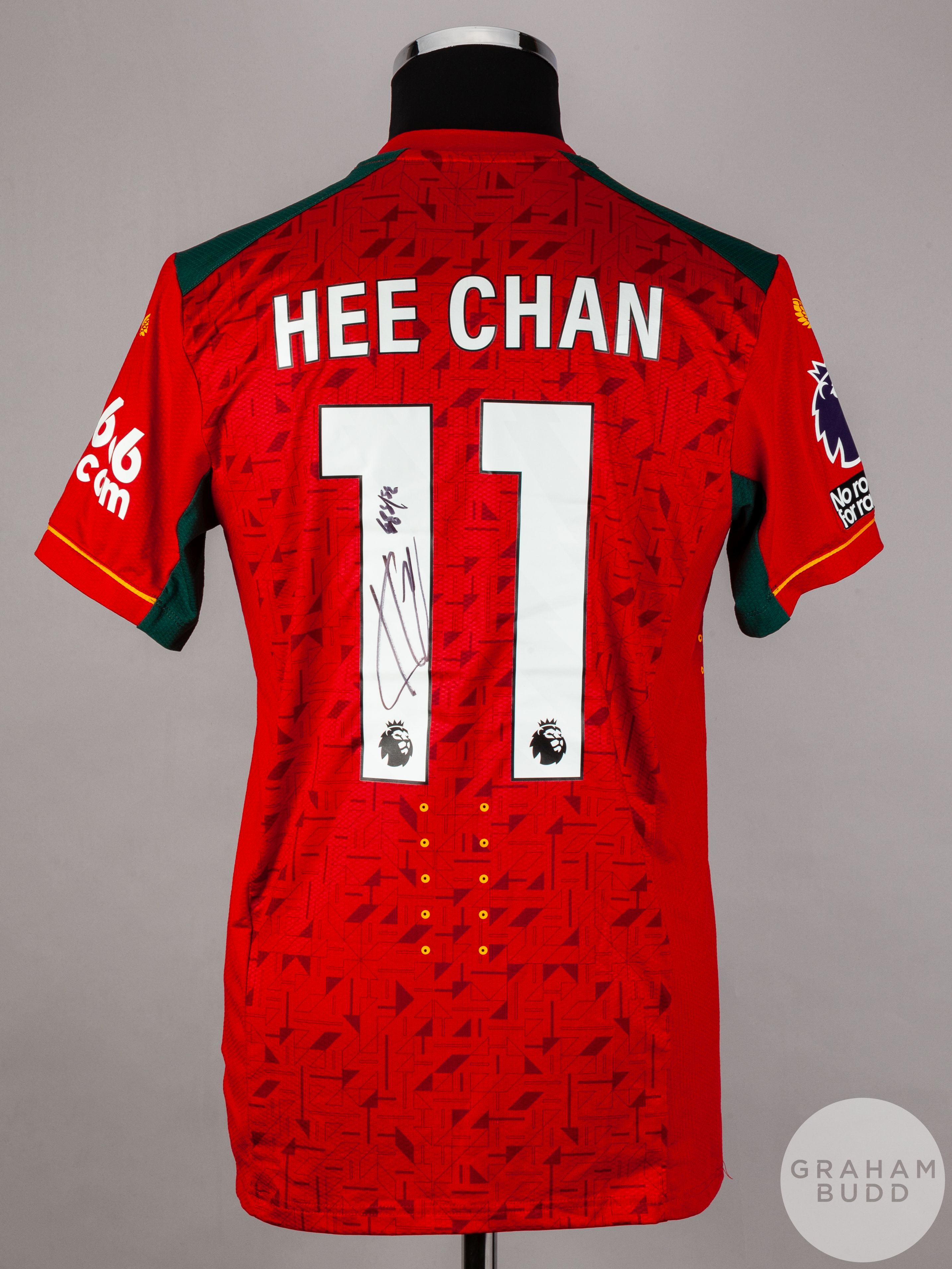 Hwang Hee Chan signed red & greyish green Wolverhampton Wanderers No.11 away shirt, season 2023-24, - Bild 2 aus 6