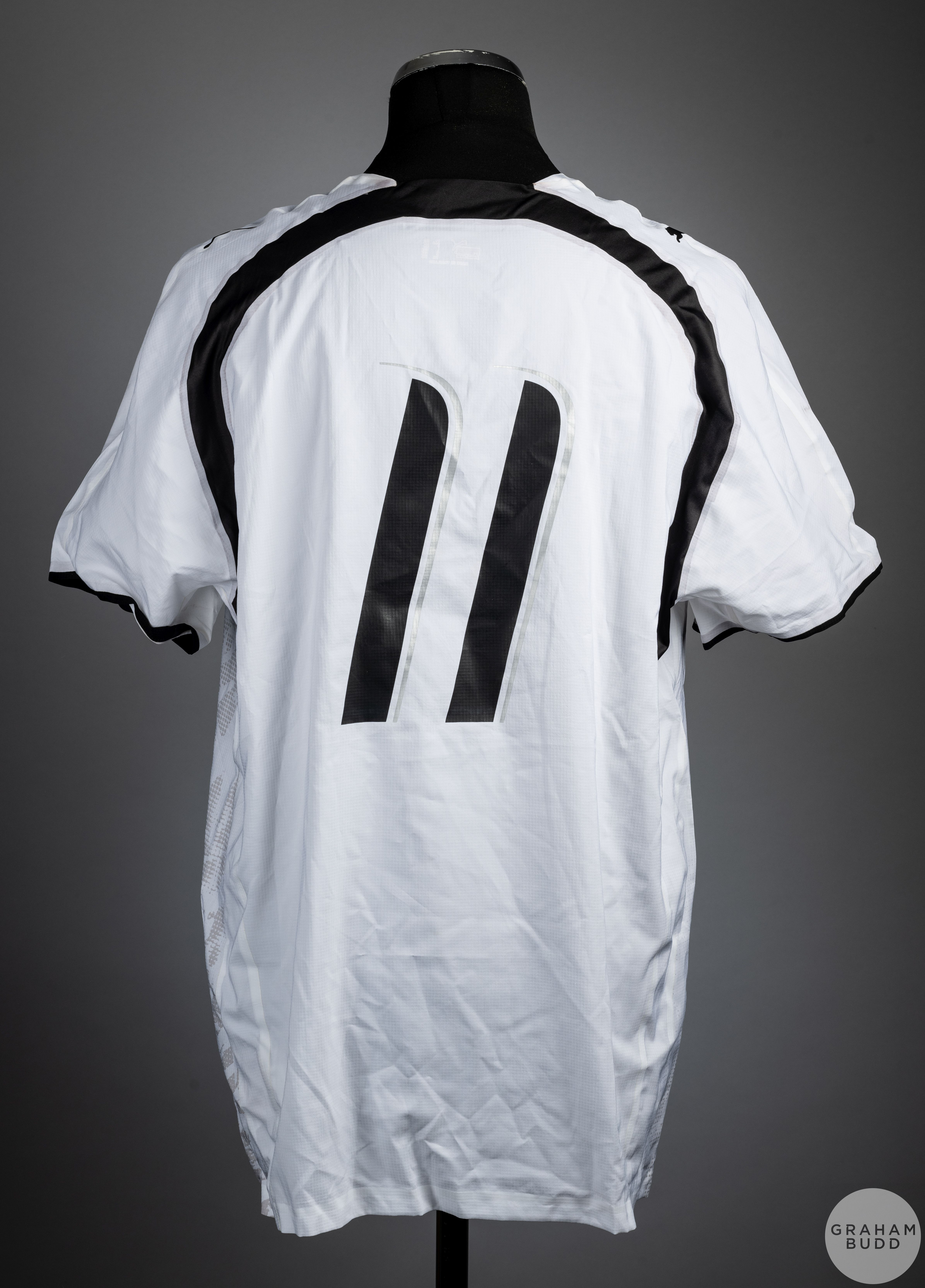 White No.11 Ghana International shirt-sleeved shirt - Image 2 of 2