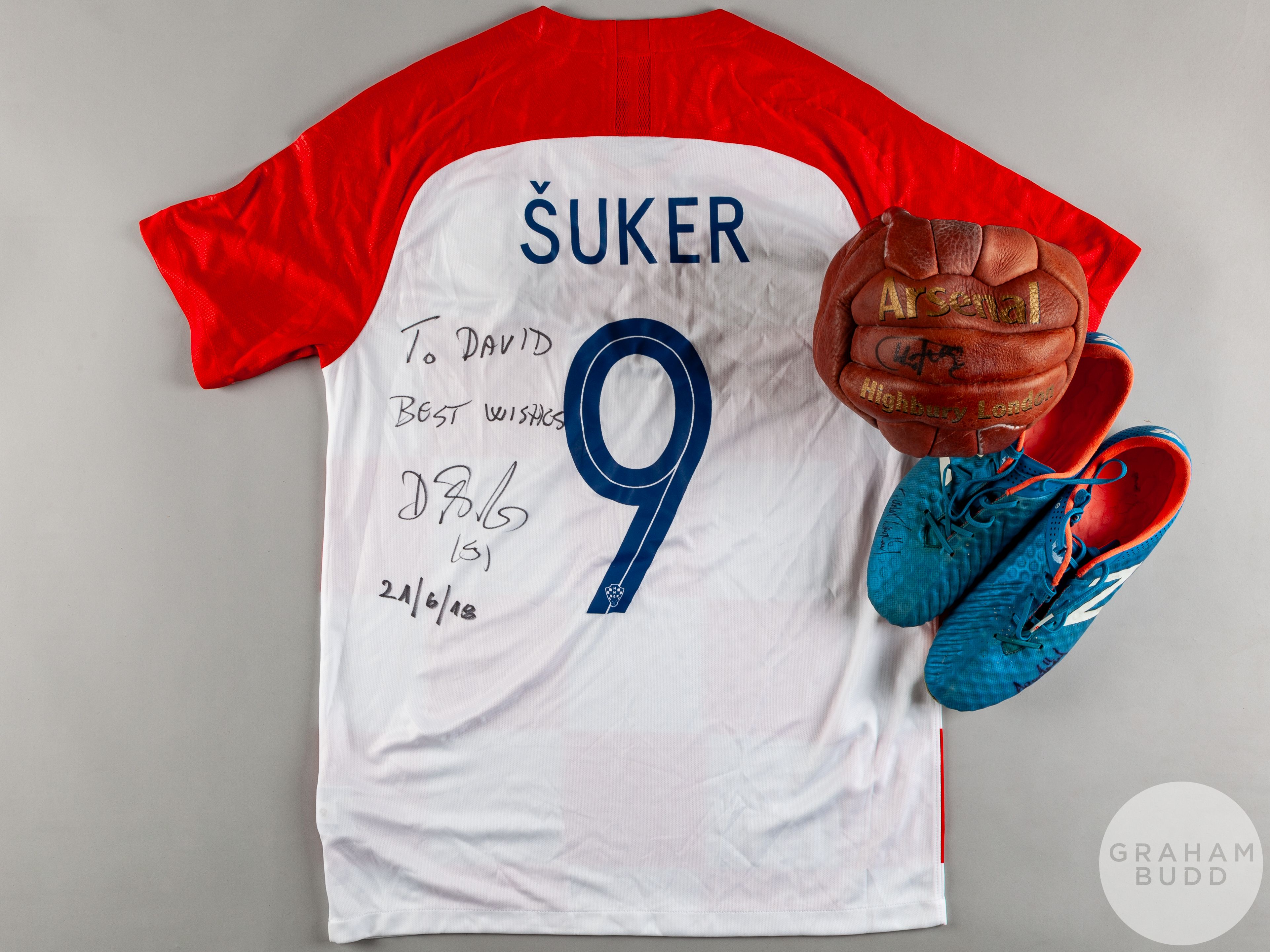 Davor Suker red and white Croatia No.9 home shirt,