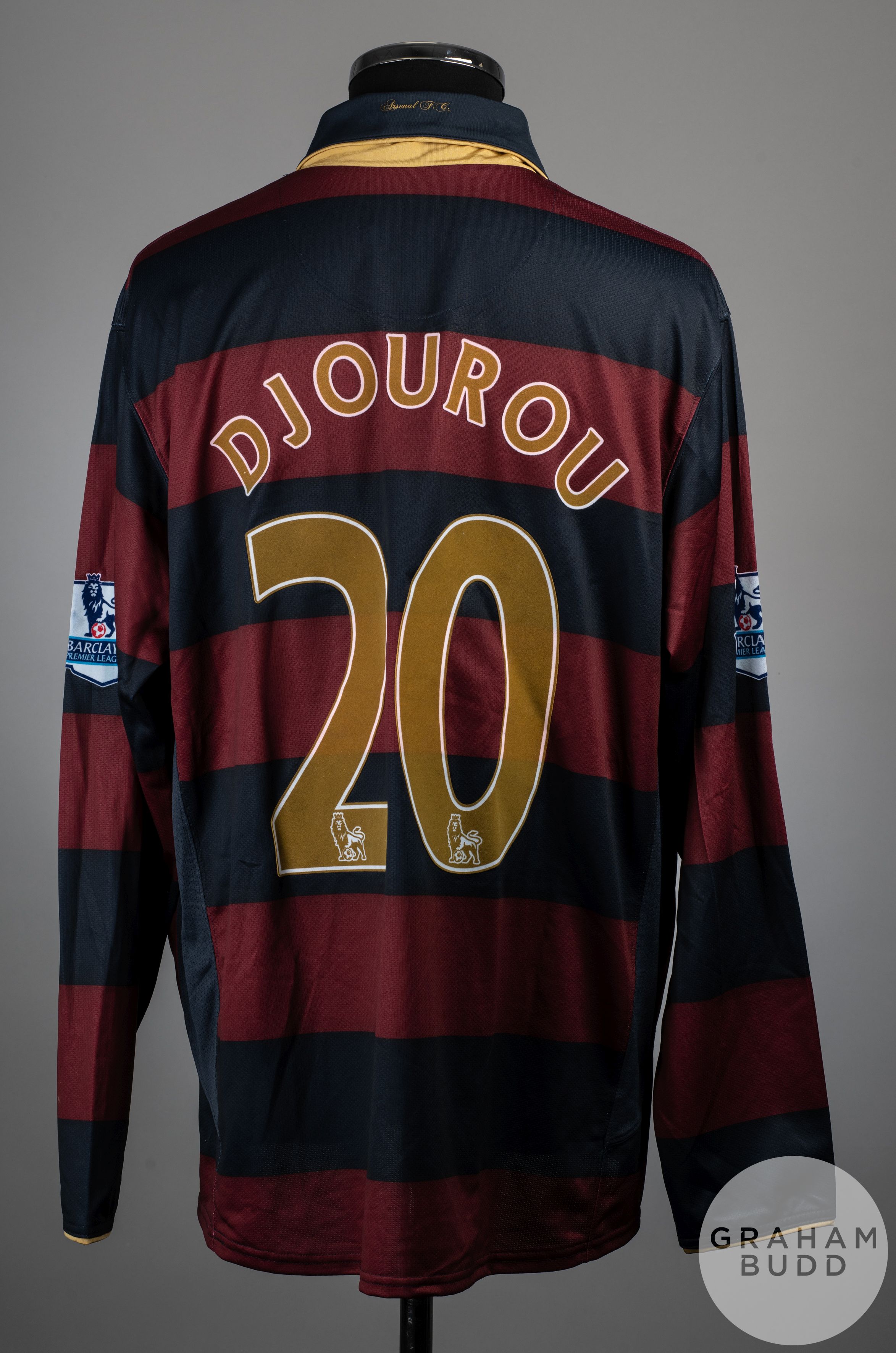 Johan Djourou blackcurrent and blue No.20 Arsenal 3rd kit shirt, 2007-08, Nike, XL - Image 2 of 2