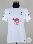 Harry Kane white No.10 Tottenham Hotspur short-sleeved shirt, 2021-22.