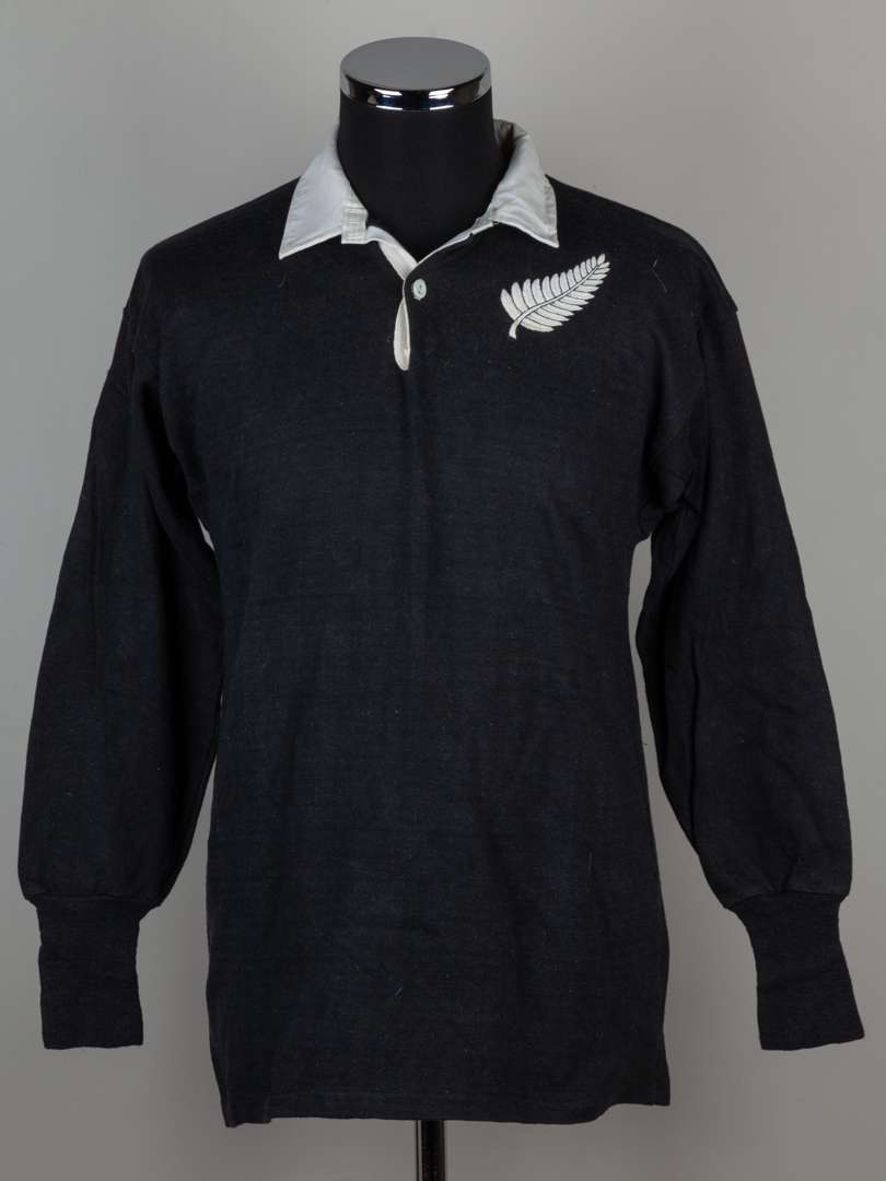 Black and white No.14 New Zealand v. England match worn long-sleeved shirt