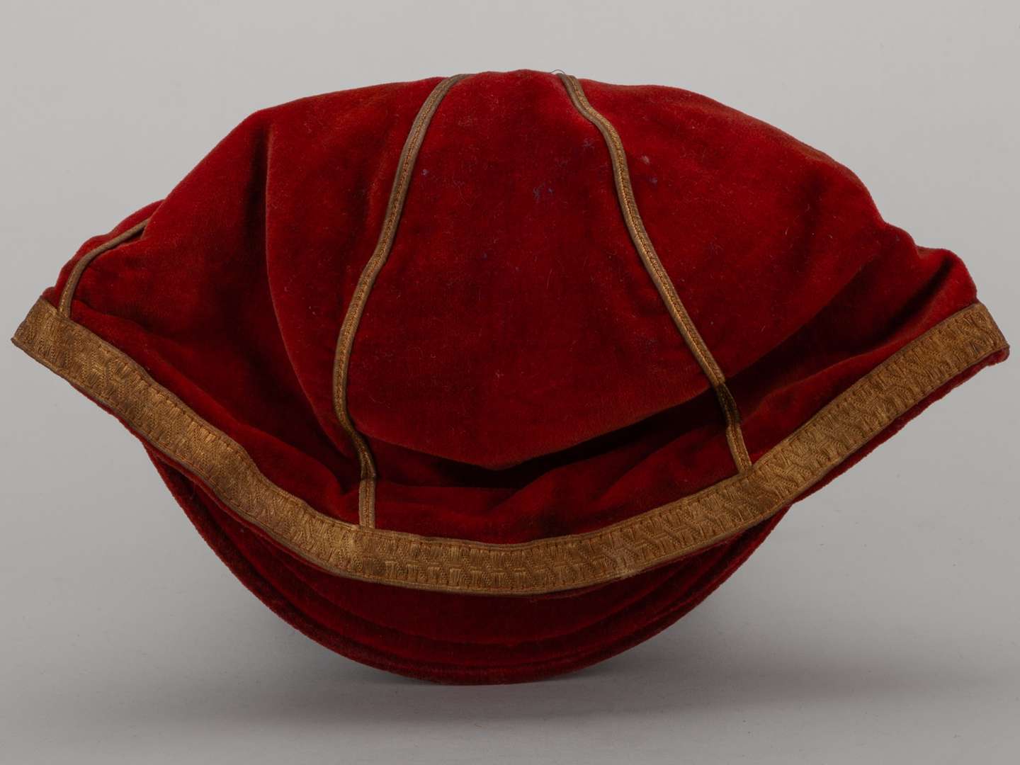 Mike Sullivan red Great Britain v. New Zealand Rugby League cap. 1961 - Image 3 of 4