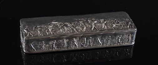 Scatola rettangolare in argento, Birmingham, 1901. Superficie riccamente lavorata a sbalzo con