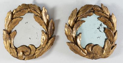 Coppia di specchiere riadattate riutilizzando intagli antichi del XVIII secolo, XX secolo. Cornici