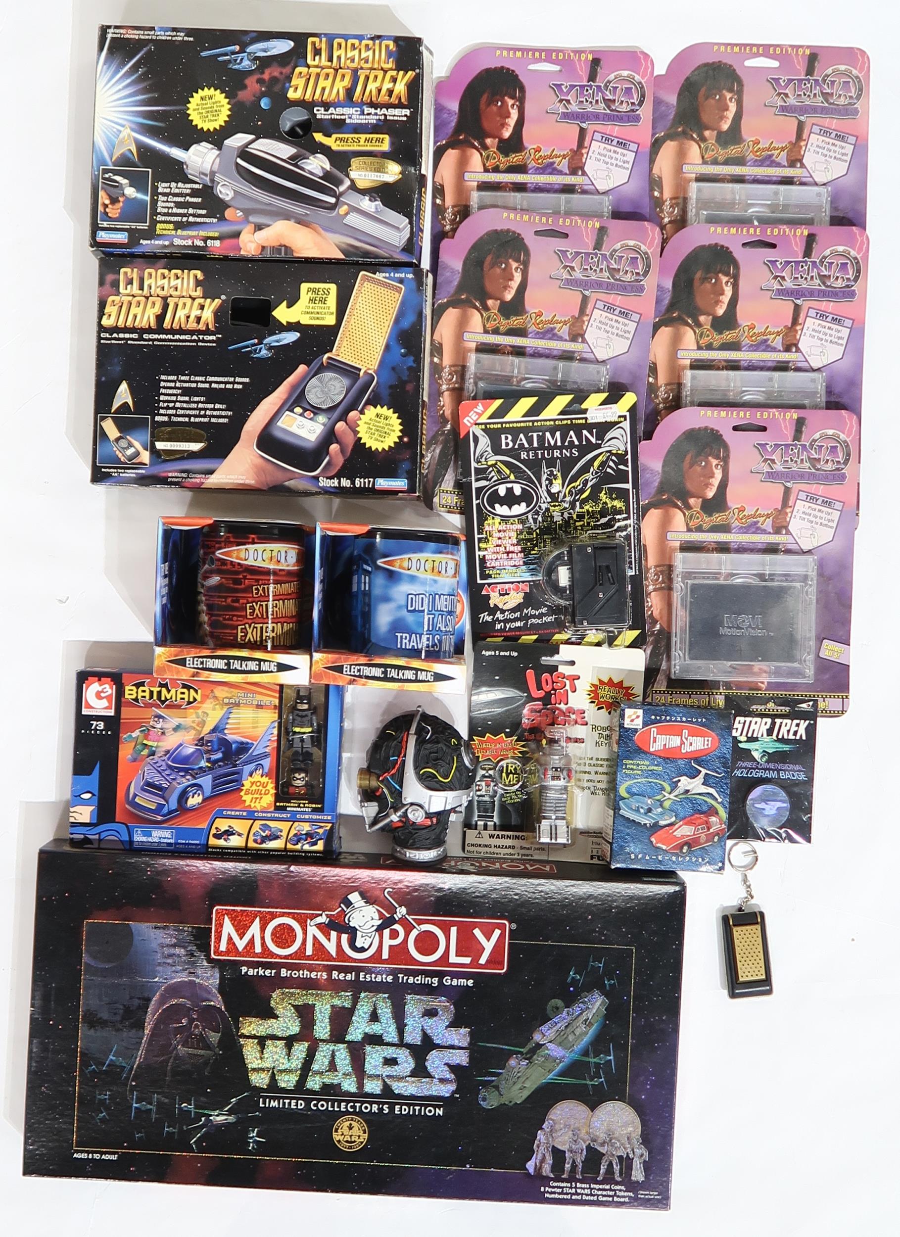 A selection of retro sci-fi PC games and assorted other collectables, including Star Wars - Image 3 of 4