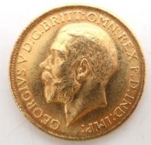 GEORGE V Sovereign Coin 1925  Obverse bust of King George V facing left GEORGIVS V D.G.BRITT:OMN:REX