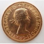 Elizabeth II (1952-2022) 1 Sovereign 1966 Obverse 1st portrait of Queen Elizabeth II laureate