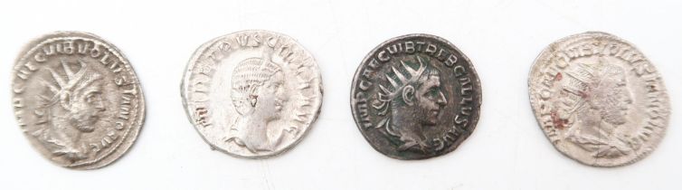 TREBONIANUS GALLUS (Gaius Vibius Afinius Trebonianus Gallus) (251-253) SEAR 2686 RIC 39 Obverse bust