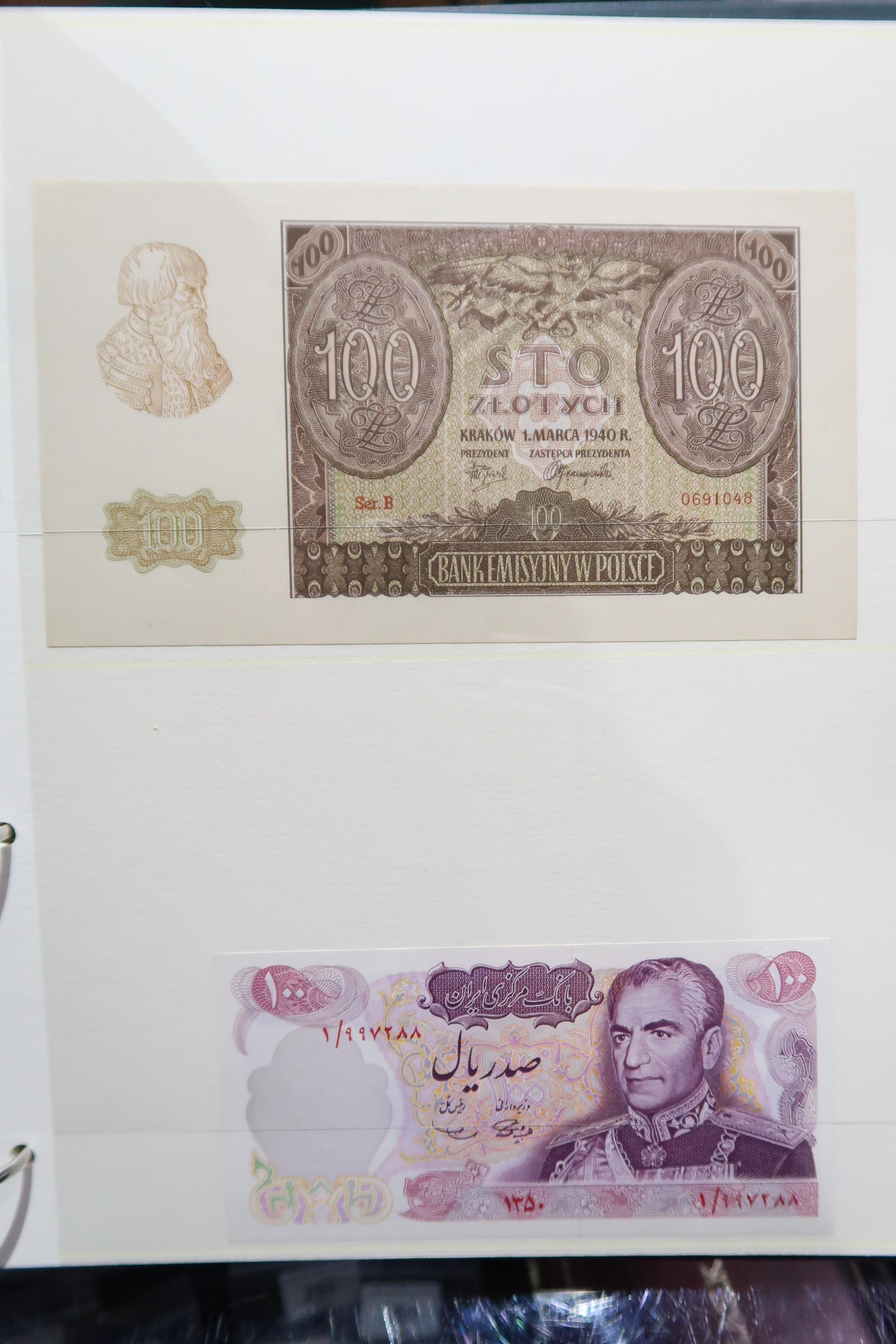A collection of Great Britain with George V One Pound and Elizabeth II together with an unusual - Image 17 of 31