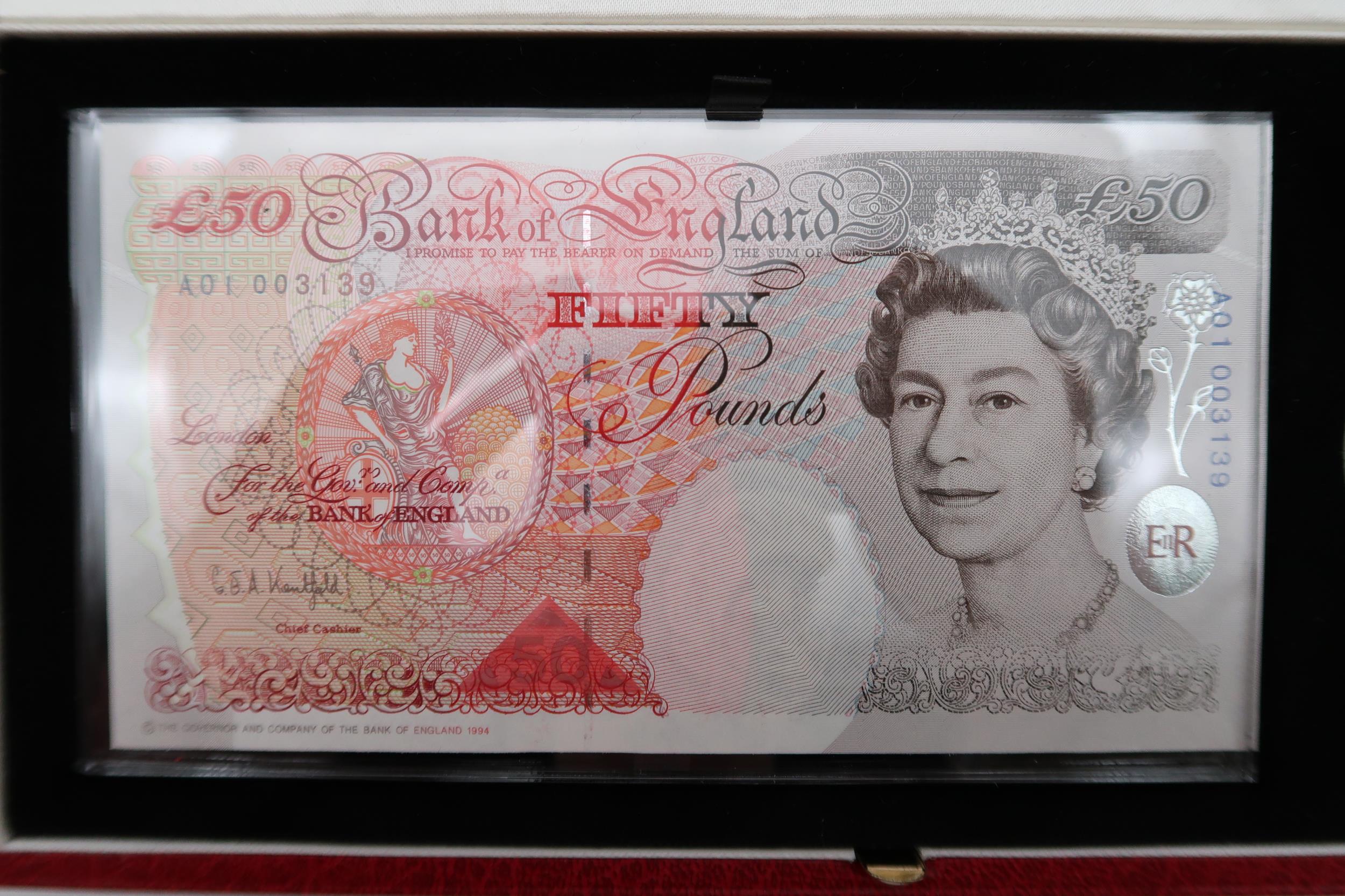 Elizabeth II (1952-2022) Bank of England 1994 Tercentenary  Commemorative Set £50 A01003139 ( - Image 3 of 5